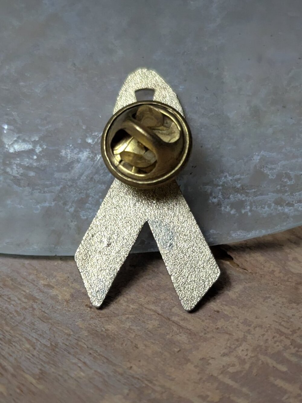 American Flag Ribbon Hat / Lapel Pin - Picture 2 of 3
